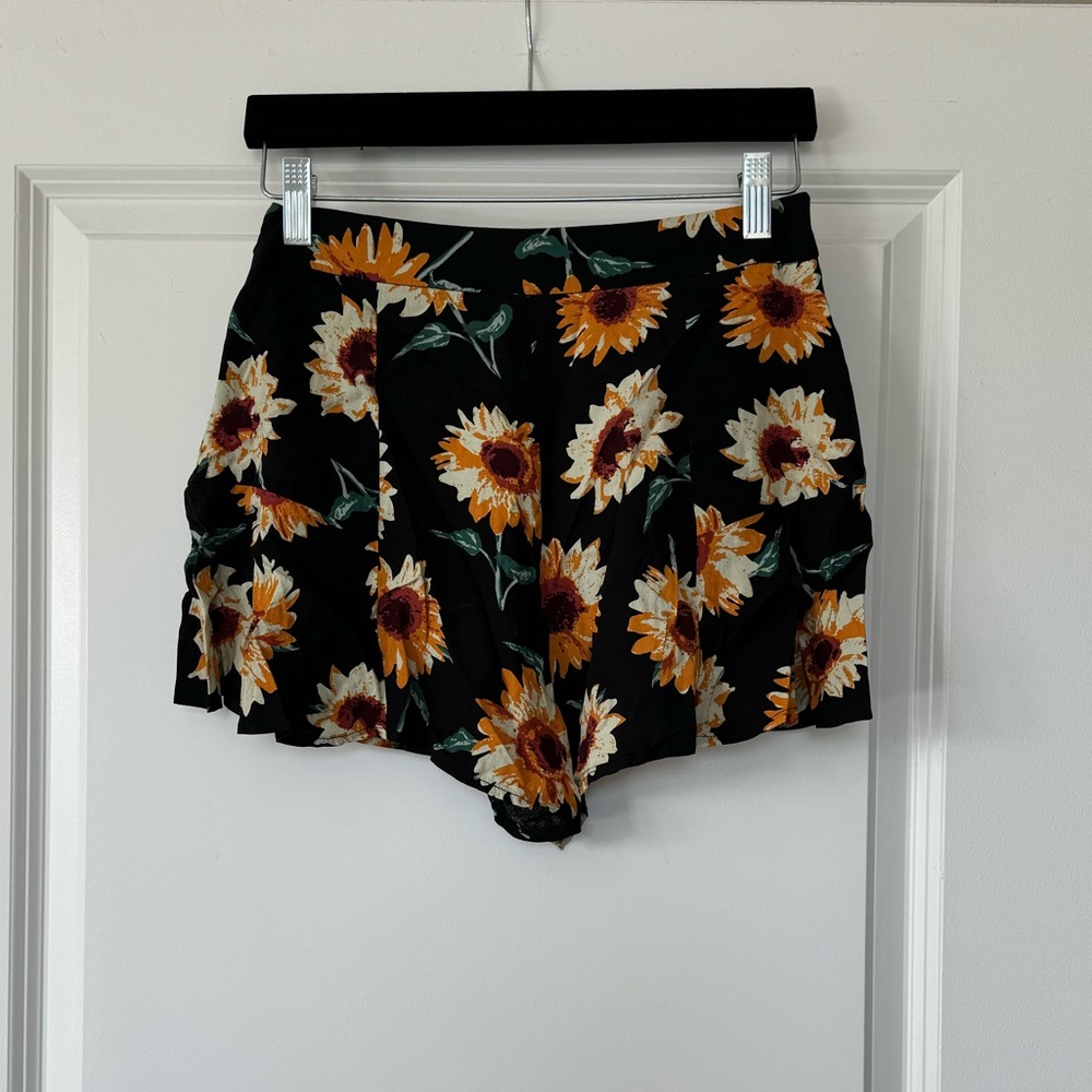 Rumor Boutique Sunflower Shorts